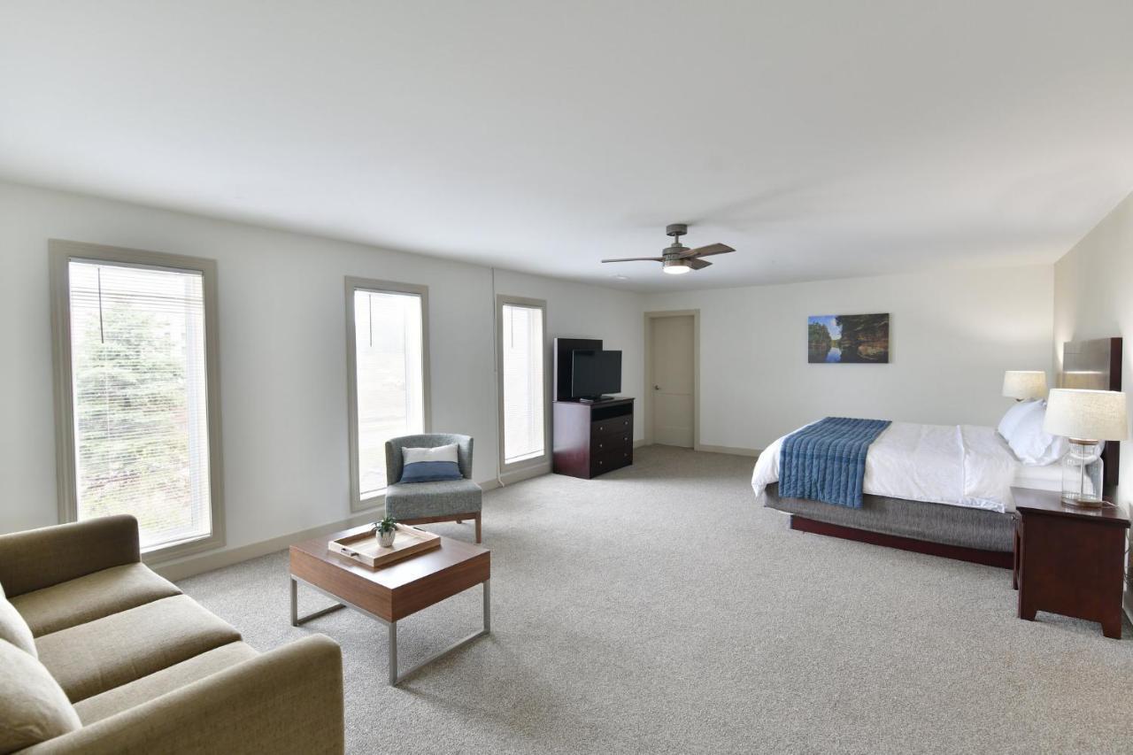 Holiday Inn Express Wisconsin Dells By Ihg Exterior photo