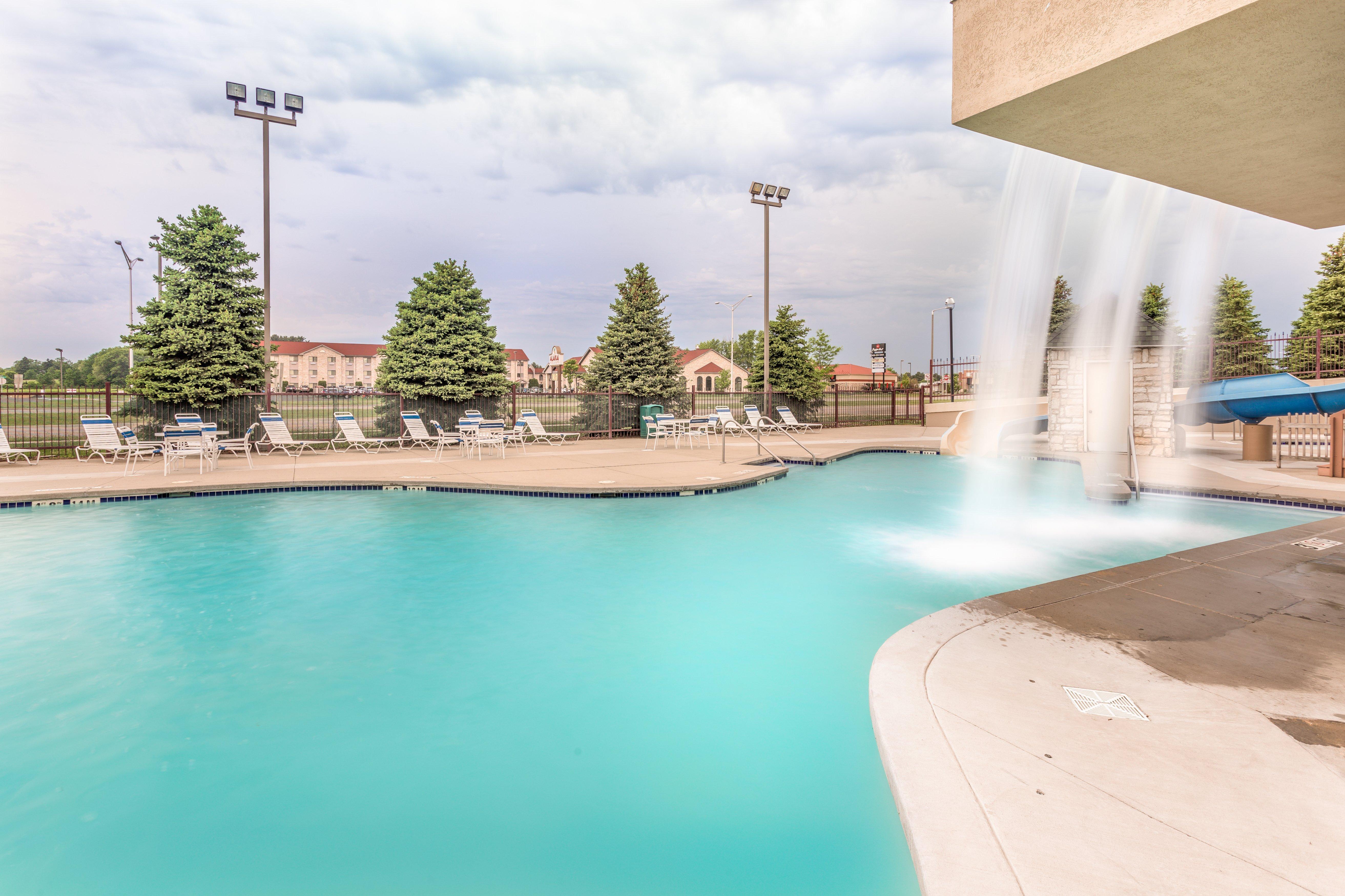 Holiday Inn Express Wisconsin Dells By Ihg Exterior photo